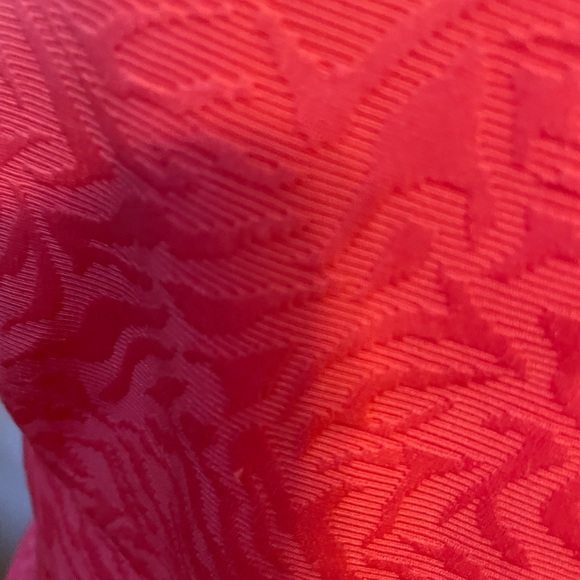 Tahari by Arthur S Levine, size 12P, beautiful coral brocade sundress - Picture 4 of 5